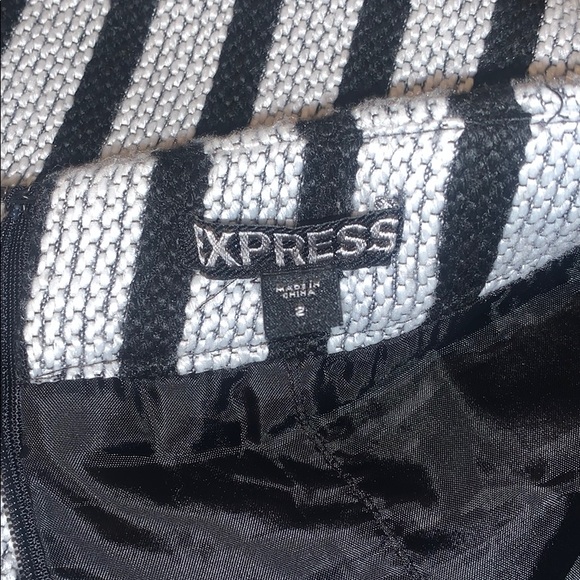 Express Striped High-Waisted A-Line Mini Skirt - Picture 4 of 6